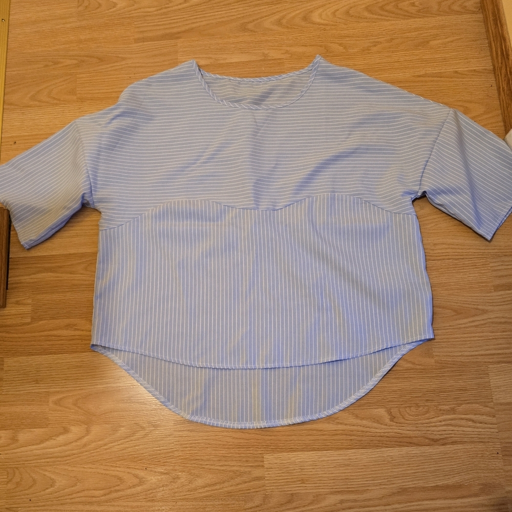 SHEIN Blue Boxy Blouse with 3/4 Sleeves